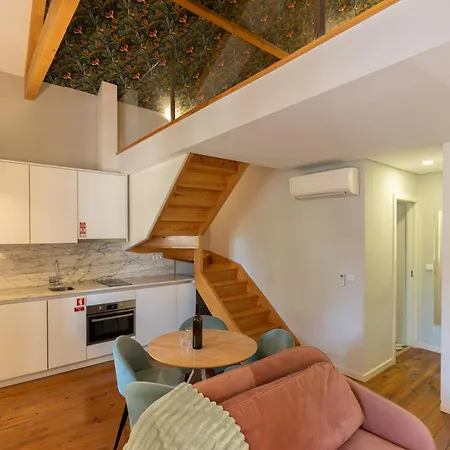 Catarina De Alexandria By Stories Apartment *